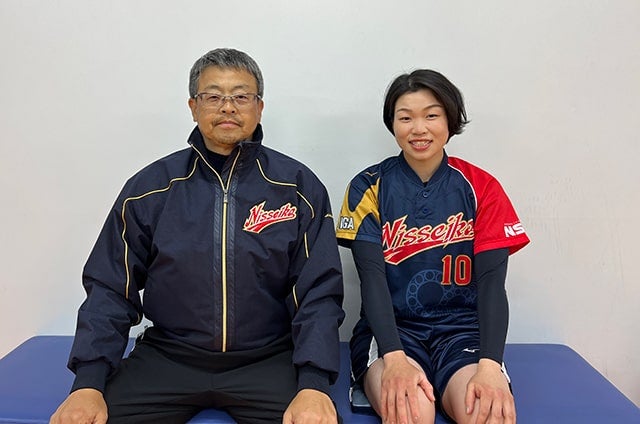 森澤 隆行(写真左)、松尾 ほの華(写真右)