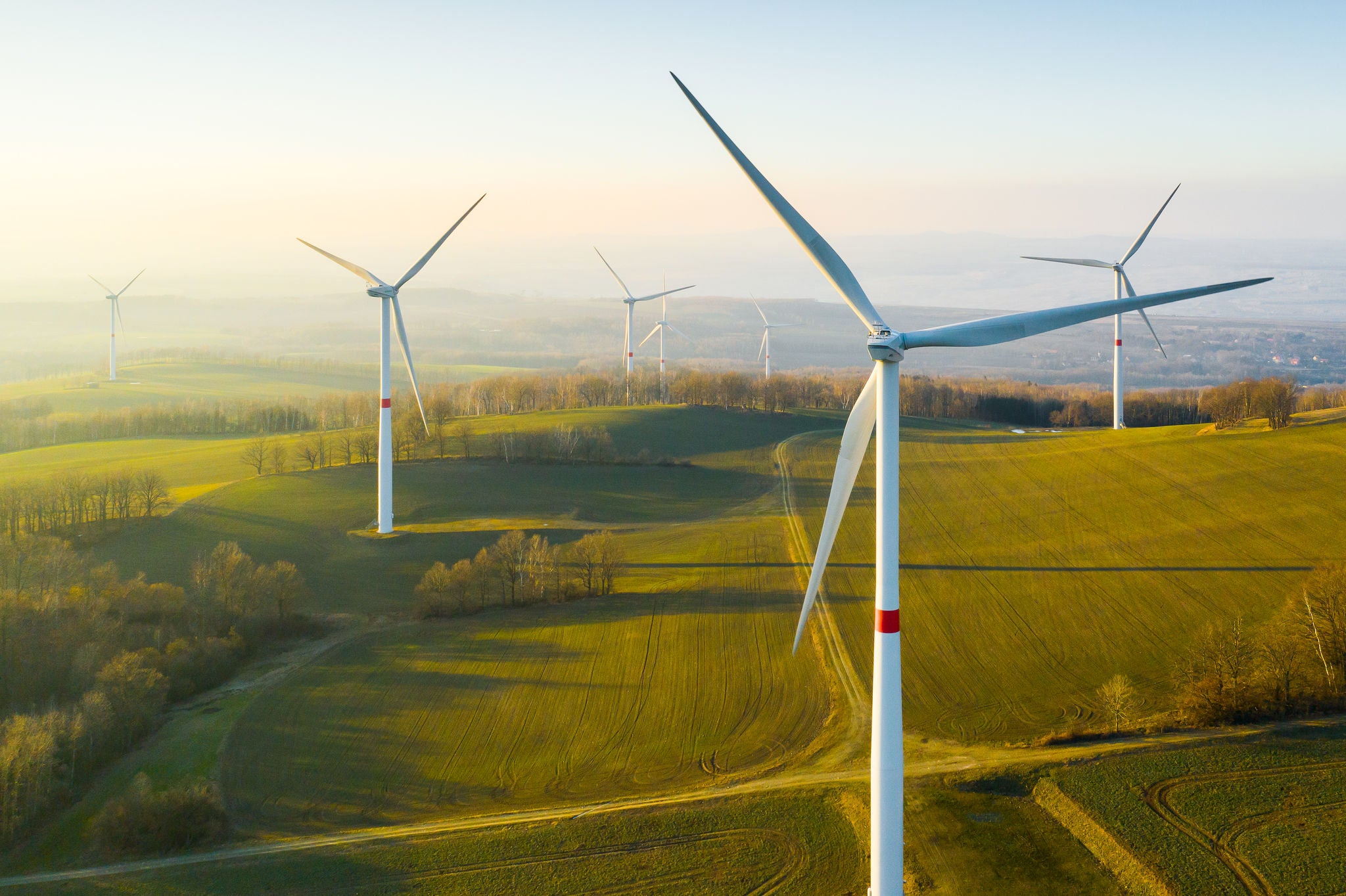 IN_Wind-Industry_Windfarm_Shutterstock_1933377149.jpg Wind Industry, Windfarm