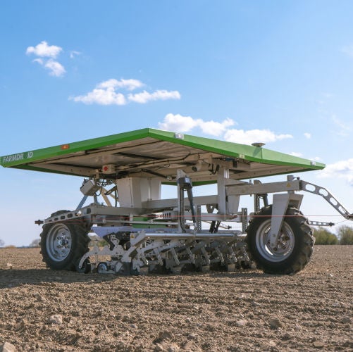 Farm Droid F20, Denmark The FarmDroid FD20 ecological and CO2-neutral autonomous weeding and seeding robot will appear on the NSK stand at Agritechnica. Photo: FarmDroid