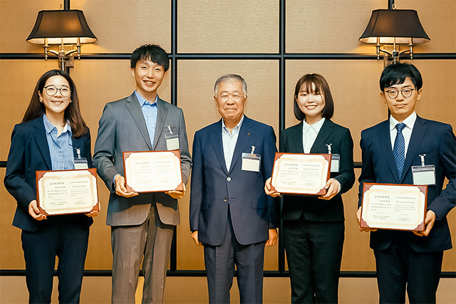 対象者と大塚理事長