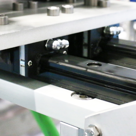 Each NSK linear guide for Österbergs is cut to length using advanced machinery 